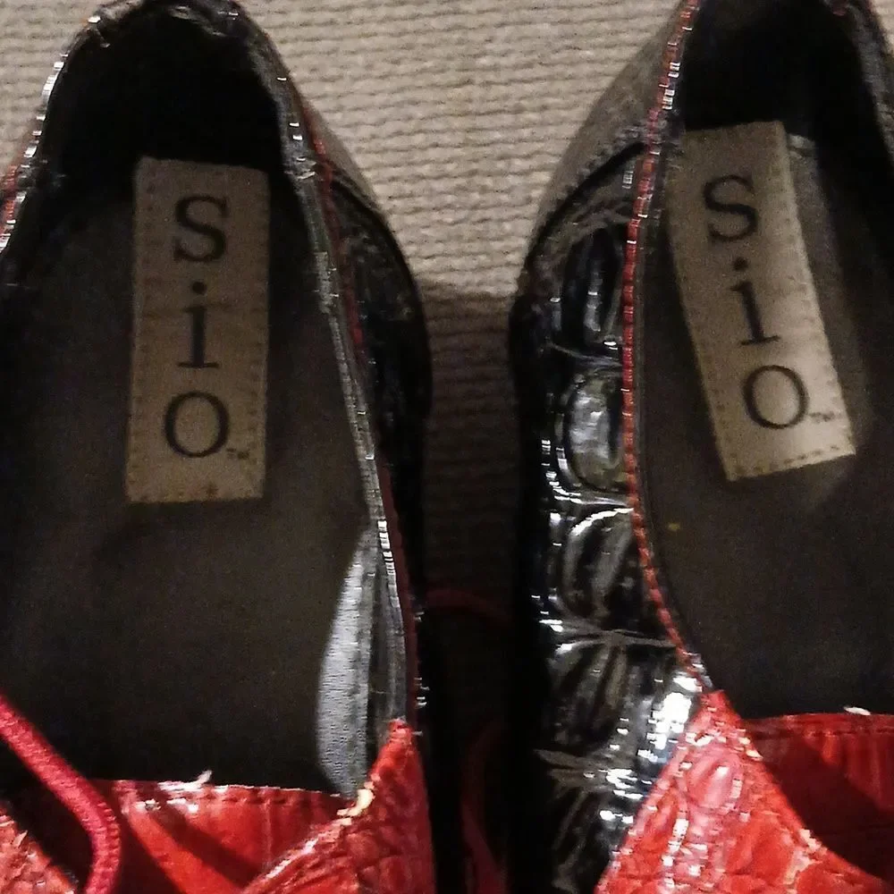 Sio step out