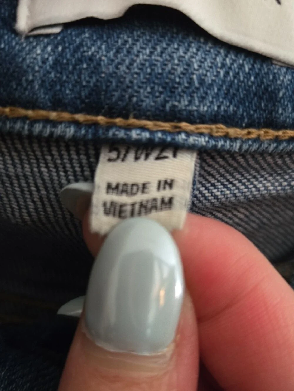 cropped ankle