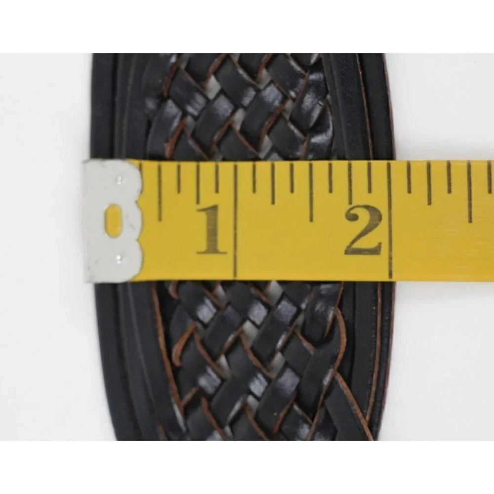 Unbranded braided woven