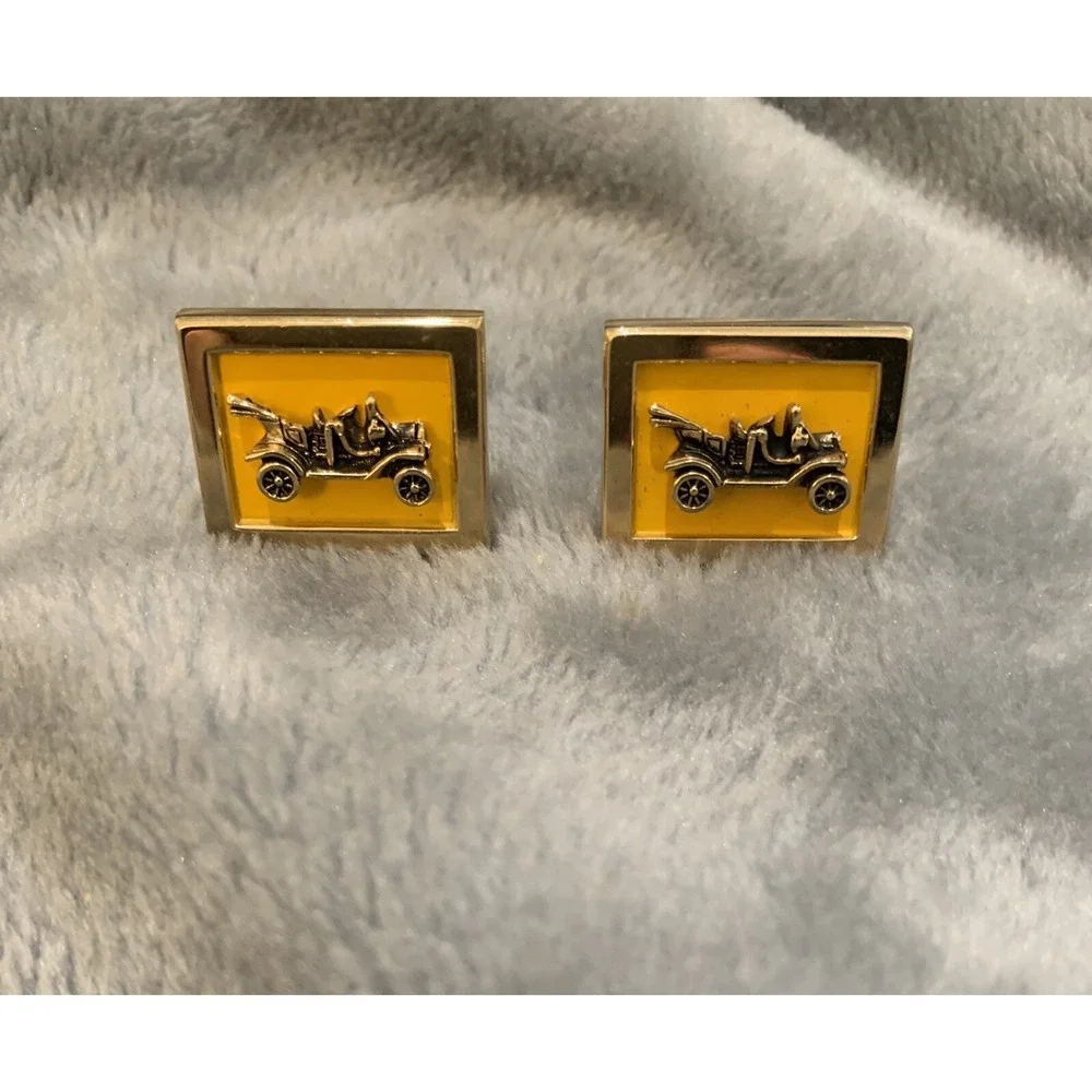 SWANK vintage square