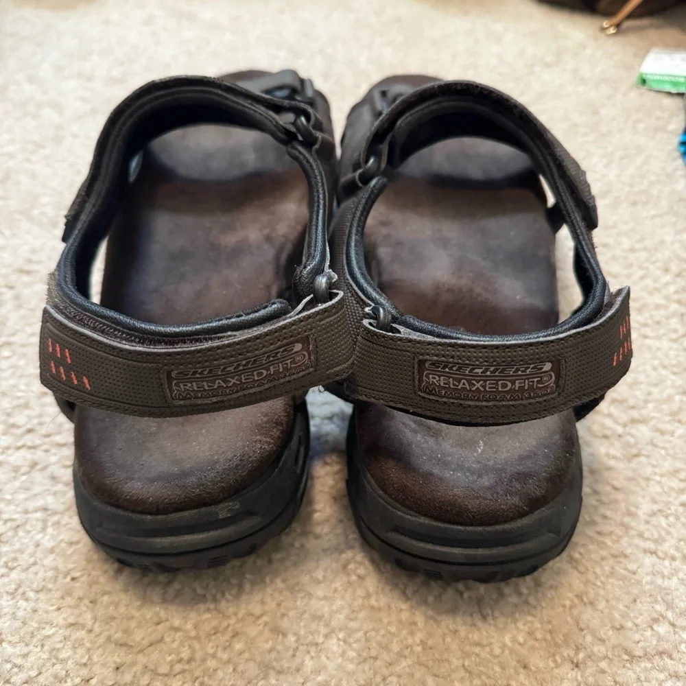 Skechers men’s adjustable