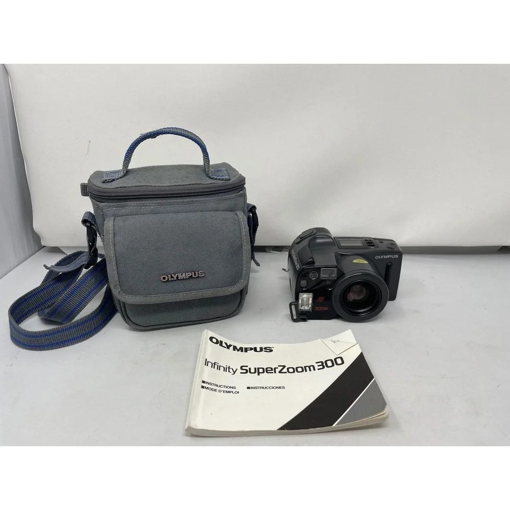 Olympus Infinity SuperZoom 300 35mm Film Camera w/‎ Case & Instructions