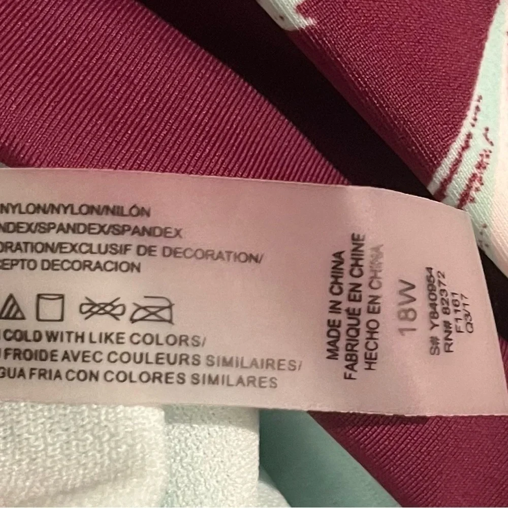 Raisins women’s maroon