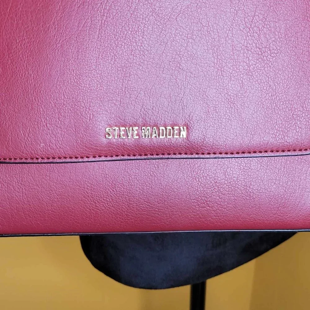 Steve Madden Hobo Bag‎