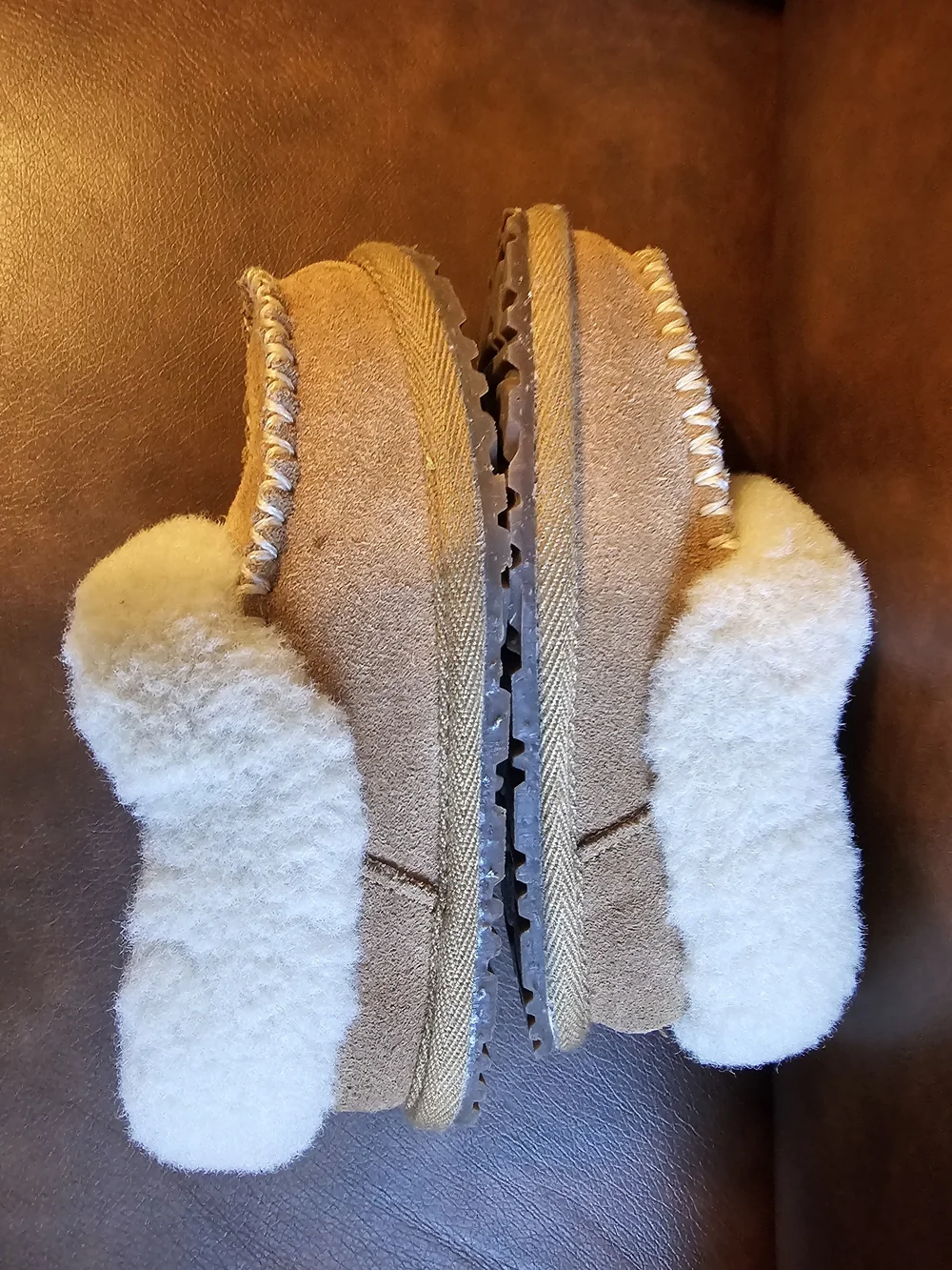Manitobah Mukluks soft tan