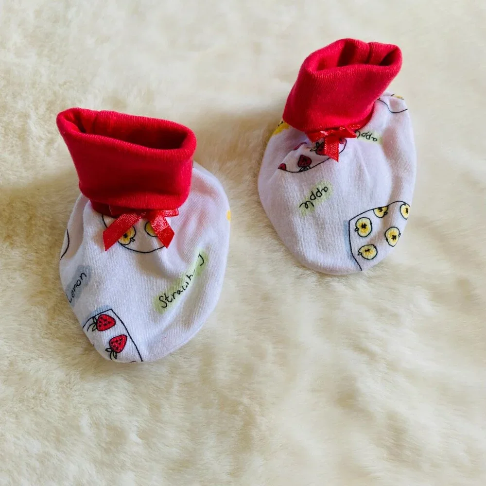 Baby Newborn Booties Girl 2-pk bundle, Cat and Fruit Pattern