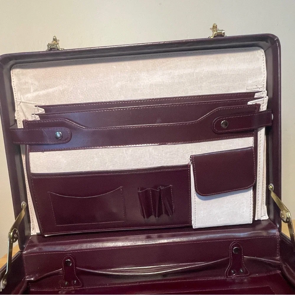 U.S. Luggage New York used good