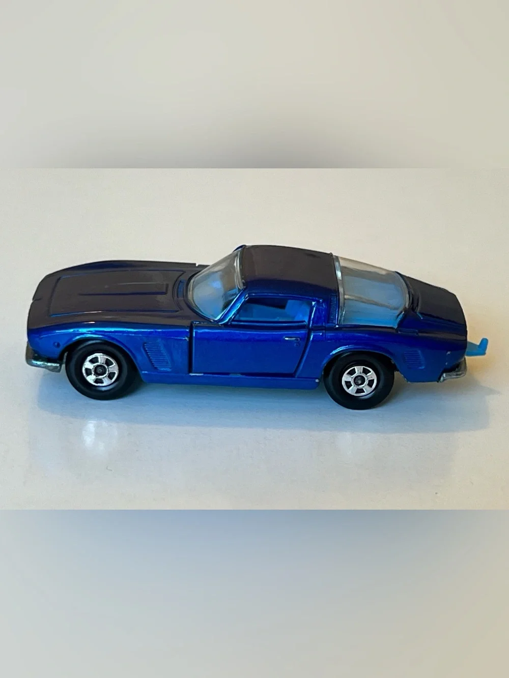 Vintage Matchbox Superfast No. 14 Iso Griffo Metallic Blue Lesney England