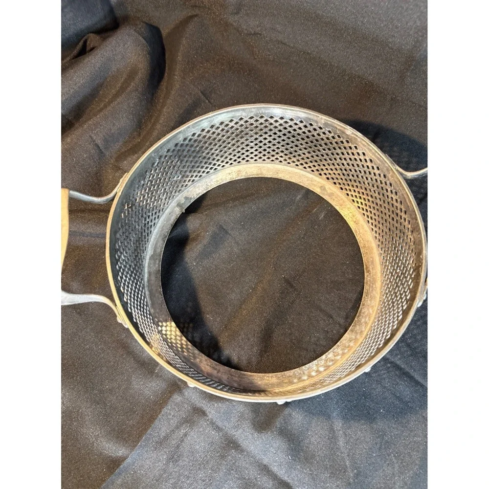 The Unbranded Brand discover antique