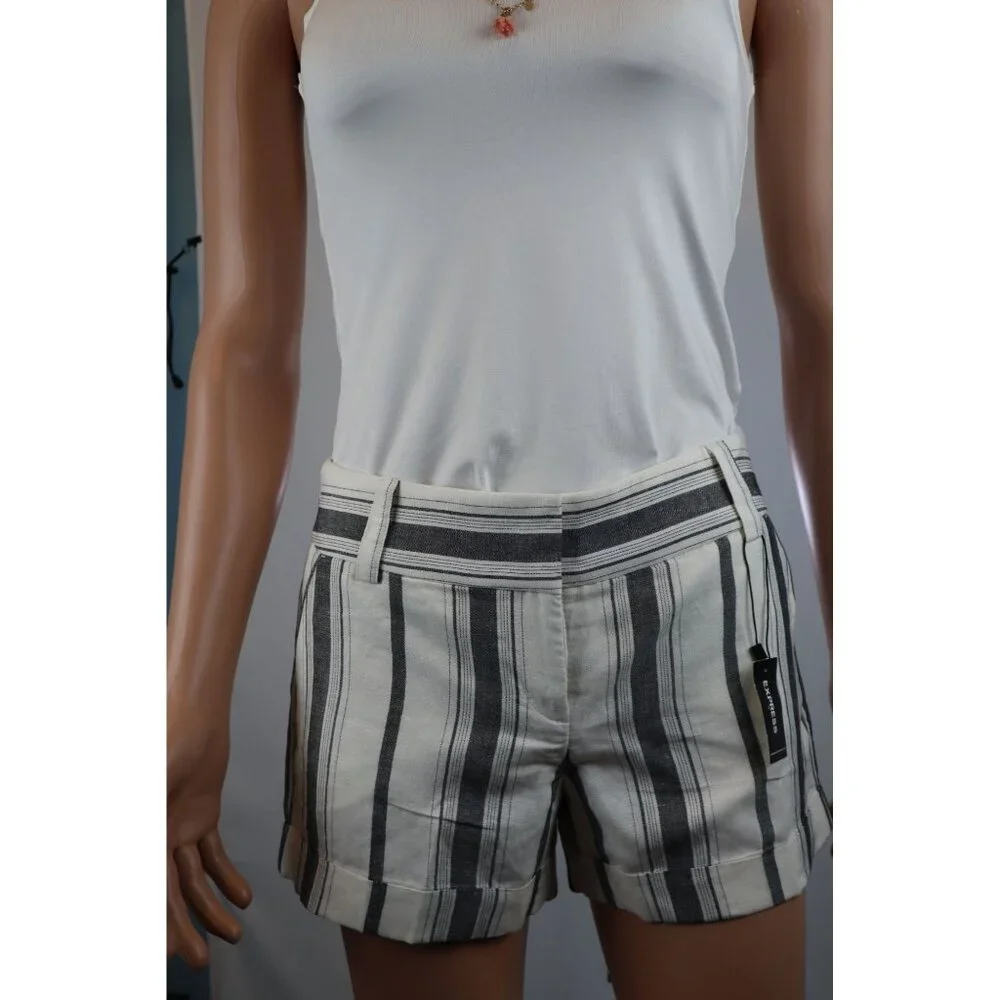 Express Women's Striped‎ Linen-Blend Shorts Size 6 White & Gray