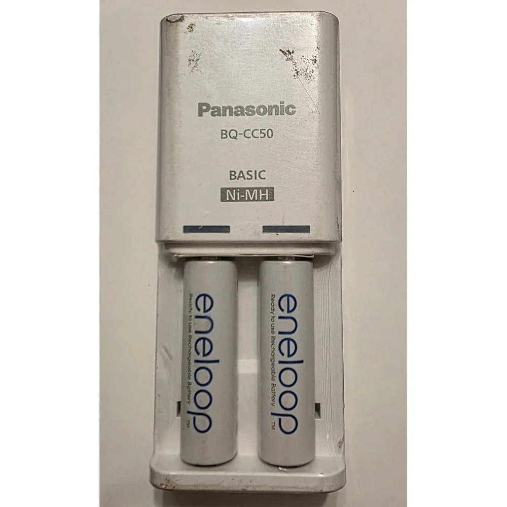 New Panasonic BQ-CC50 Ni-MH AA Battery Charger With AA Panasonic‎ Batteries