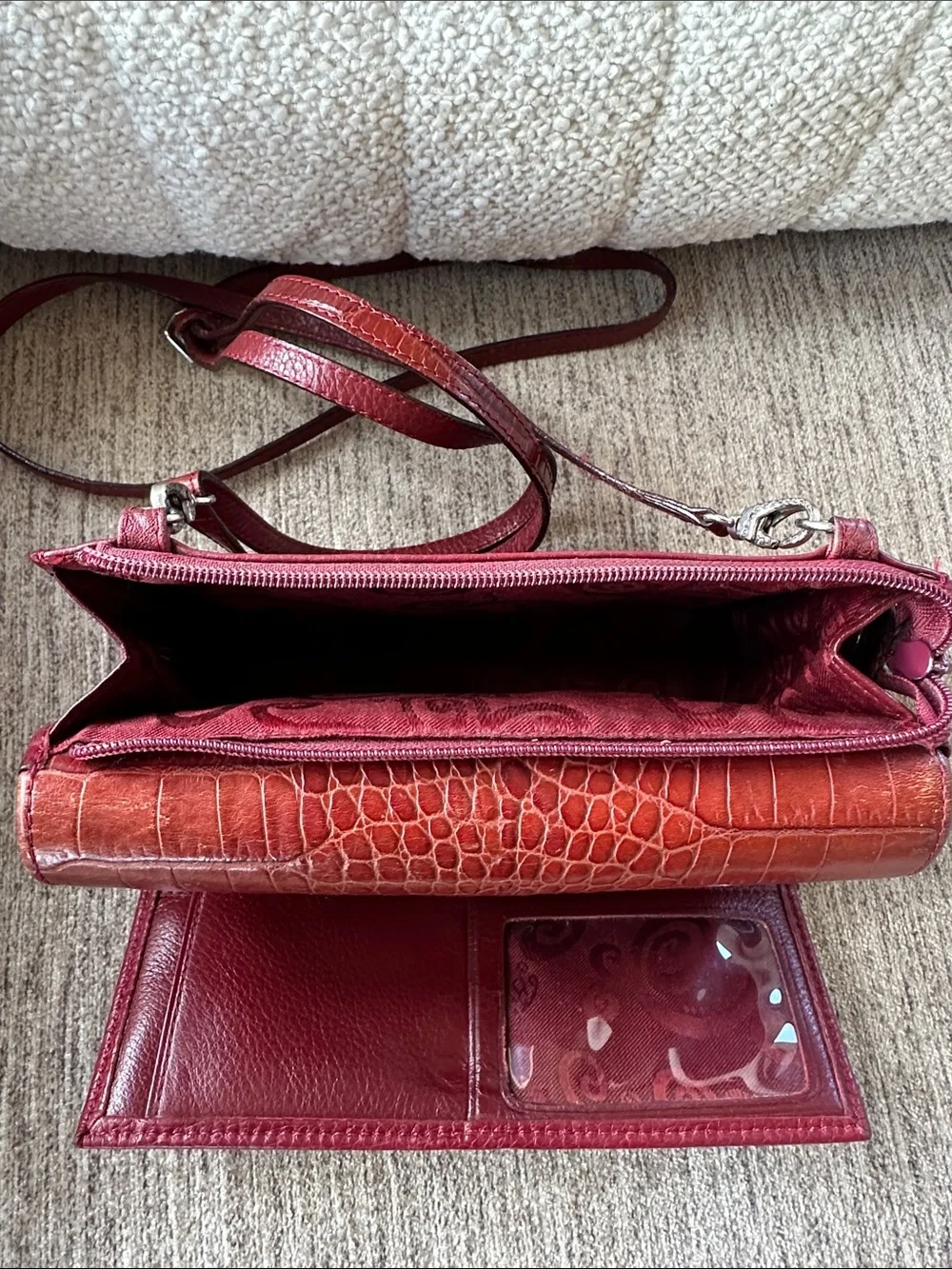 Brighton chic red