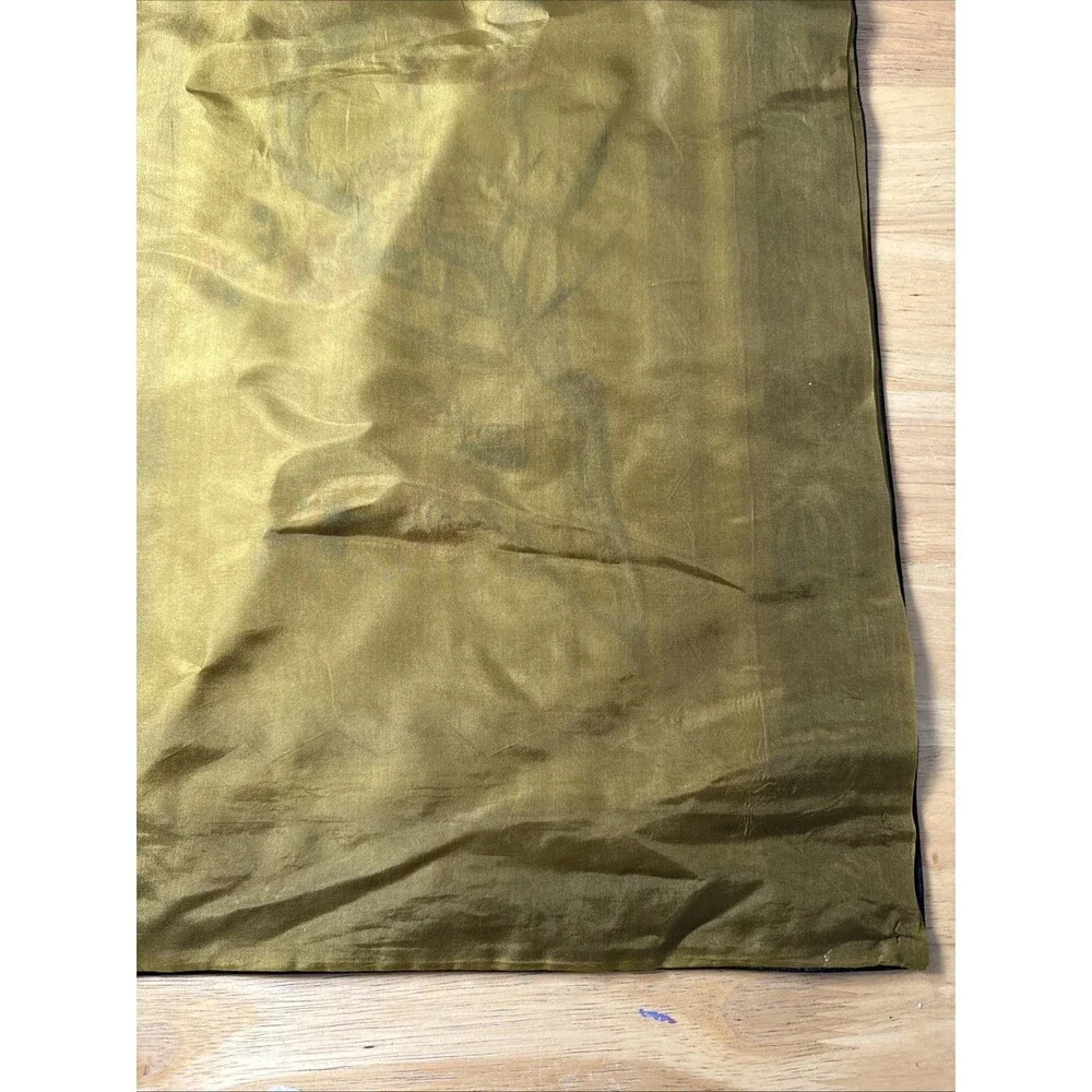 Vintage Asian Silk Hand Embroidered Tapestry Floral Bird Design 13”x26”