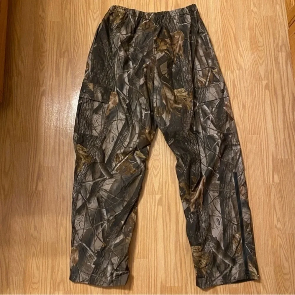 Field & Stream size large