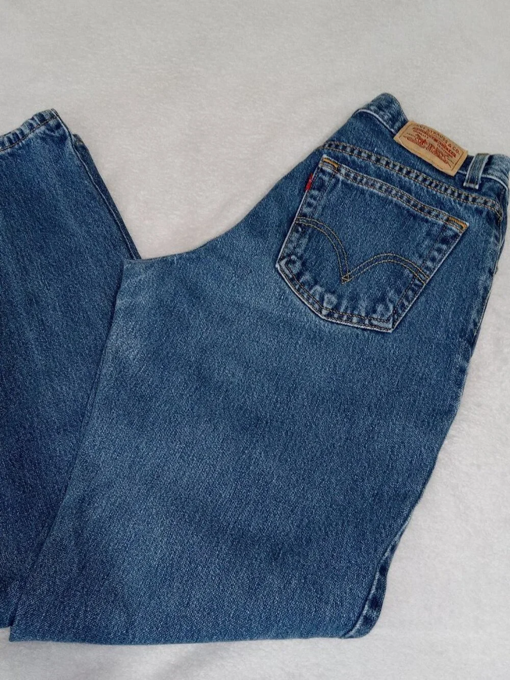 Levi's Jeans 550 Relaxed Fit Tapered Leg Mom High Waist Jeans Size 10 L 30x32