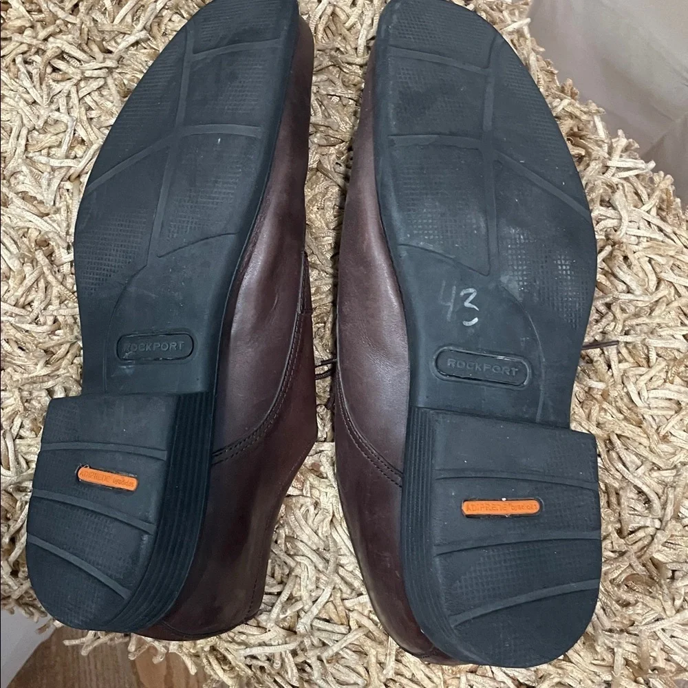 Adiprene by adidas Men's Dark Brown Oxfords