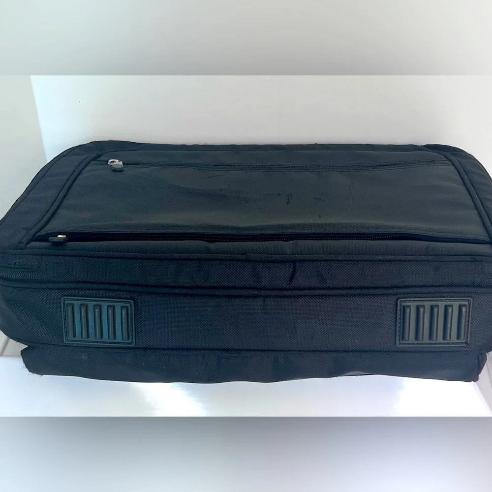 Dell dark black