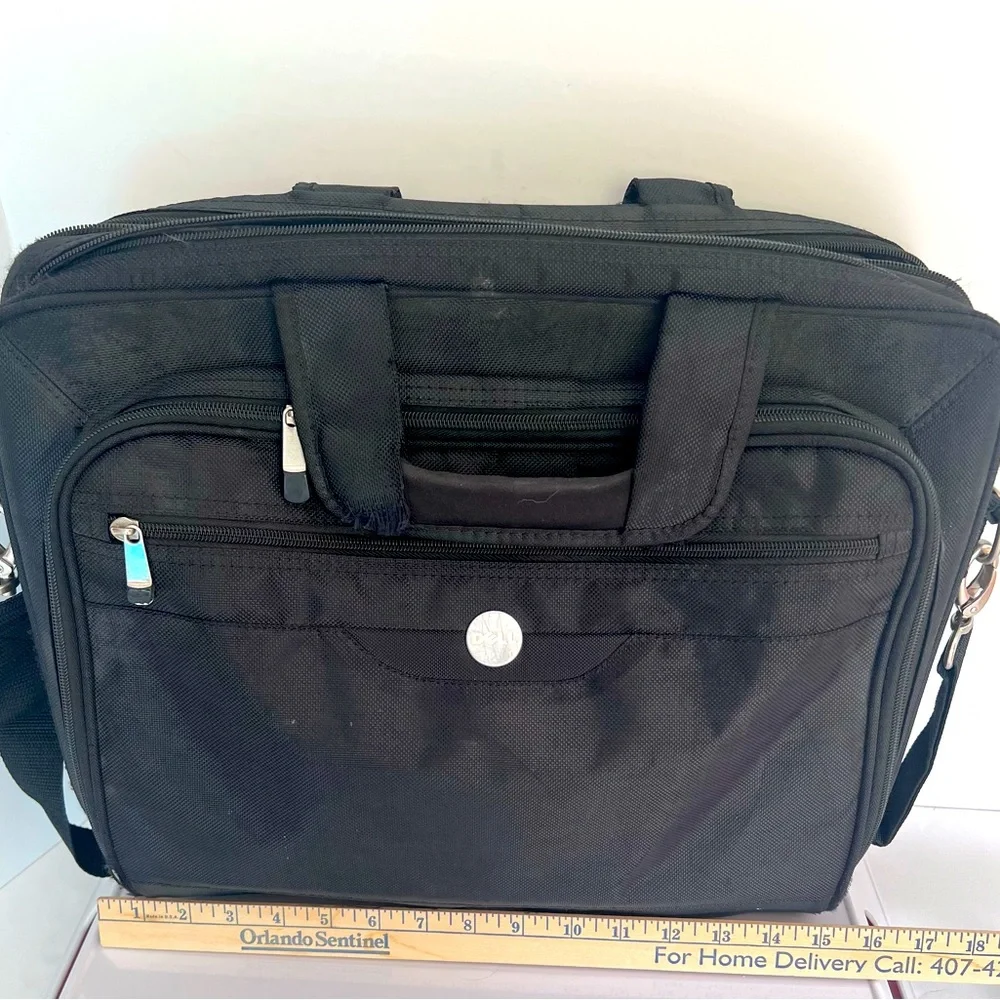 Dell dark black