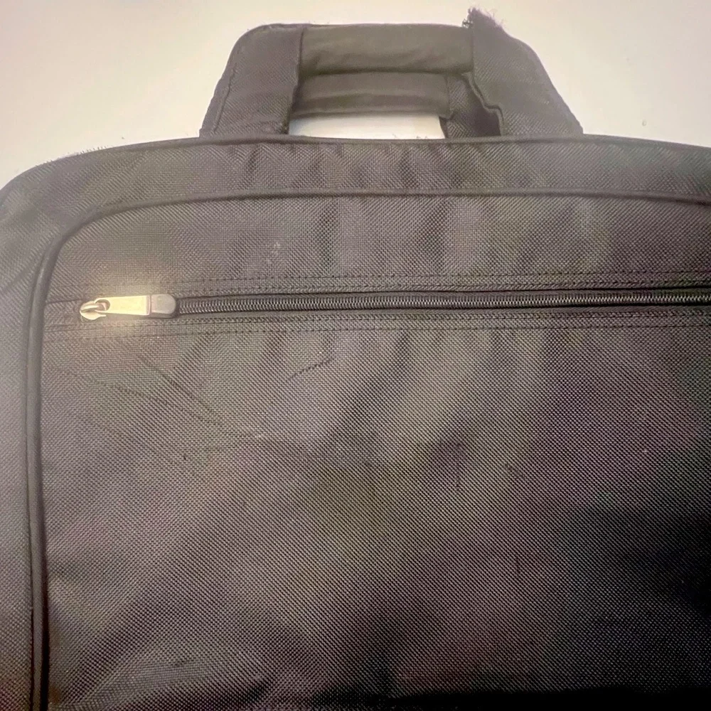Dell dark black