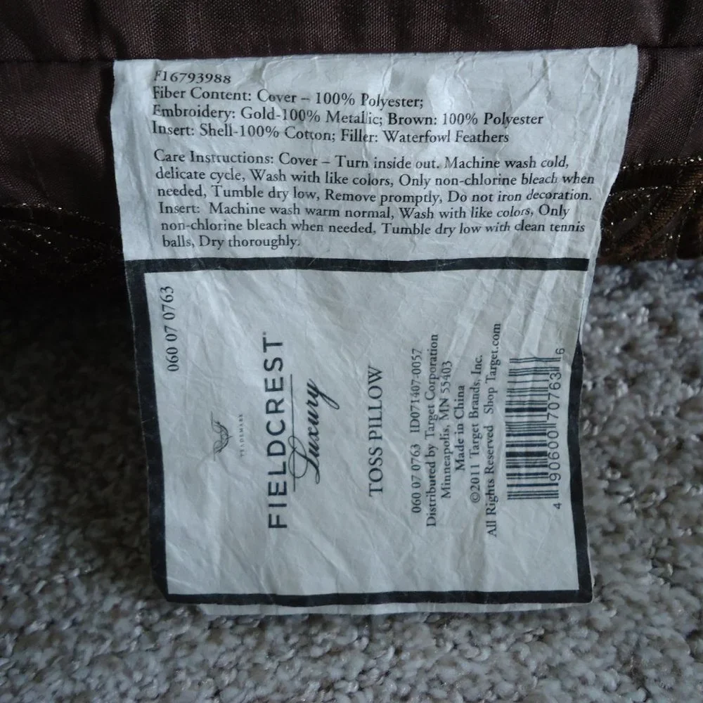 Fieldcrest bundle throw