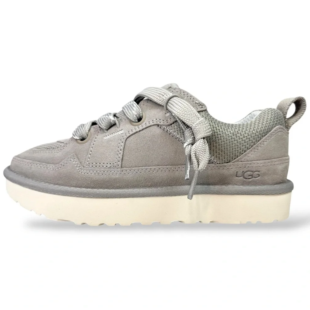 UGG description modern