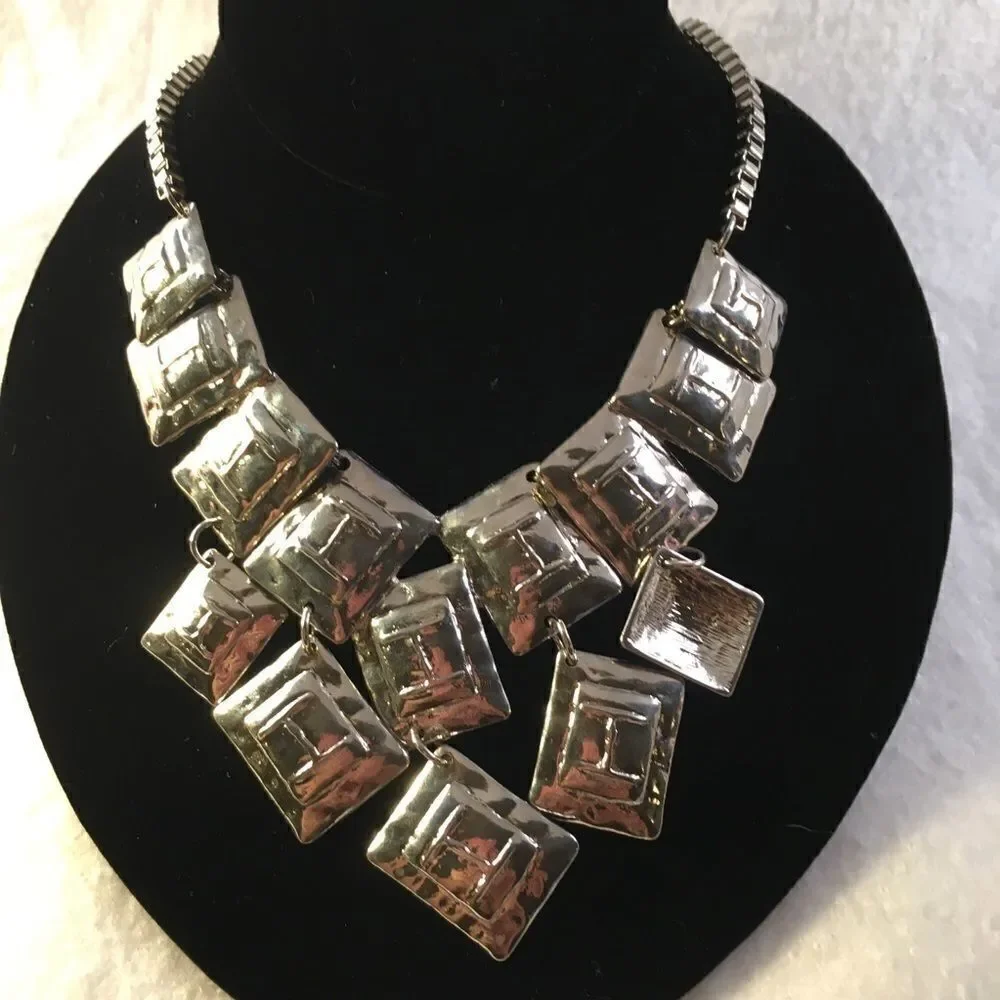 Erica Silver-tone Metal Geometric Necklace NWT