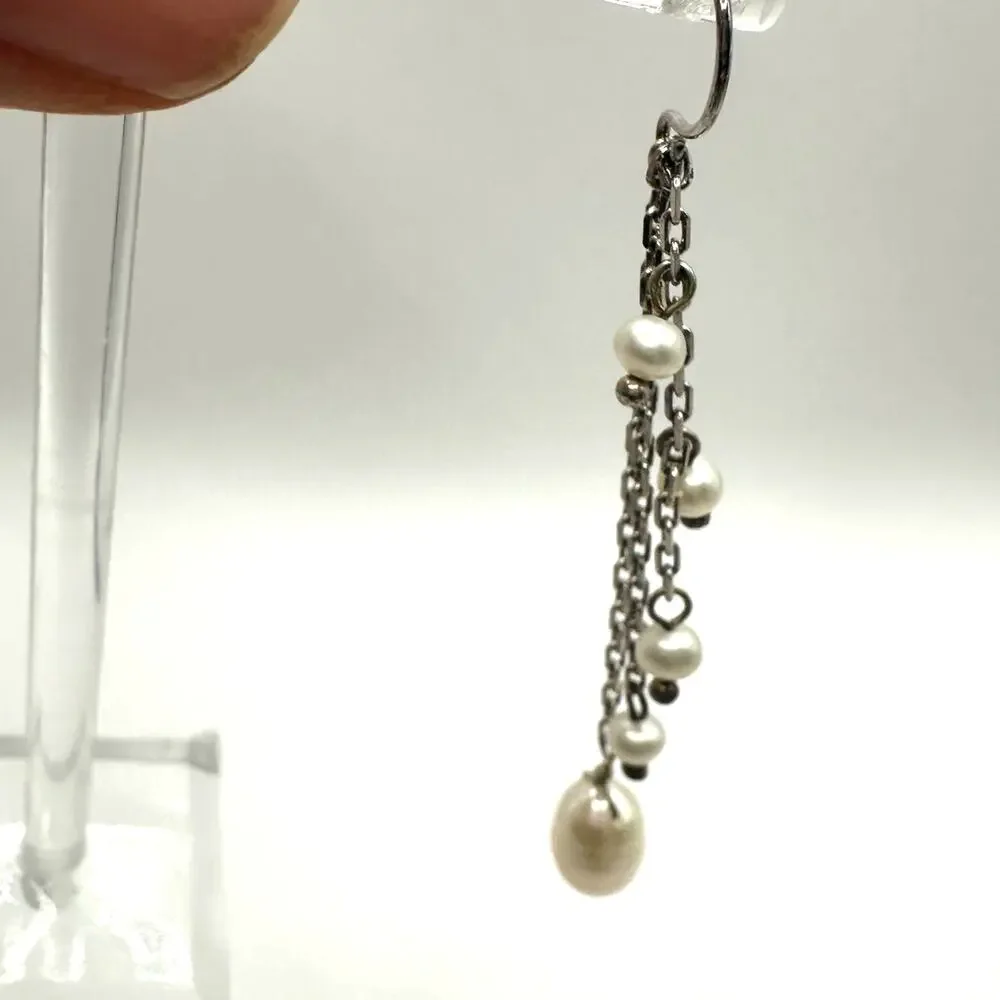 unbranded silver tone