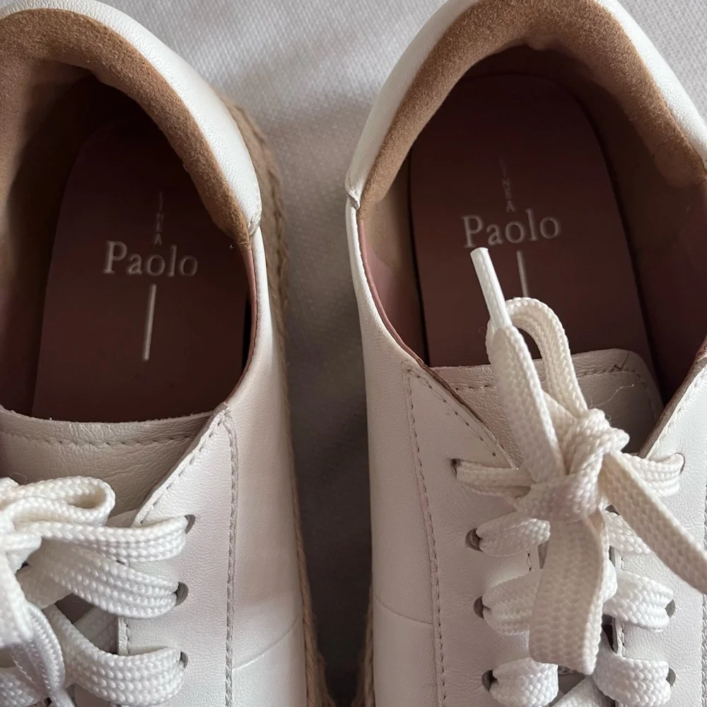 Paolo step out