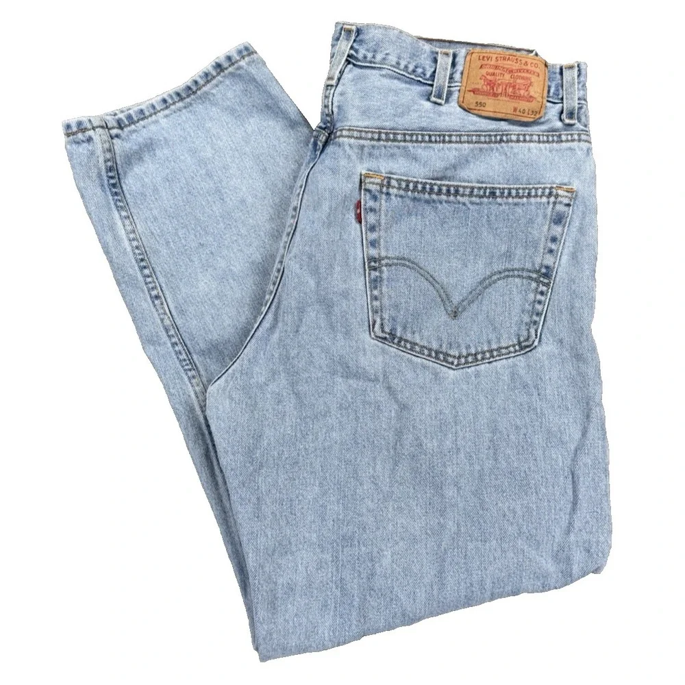 Levis 550 Relaxed Fit Blue Denim Jeans Mens 40 x 32 Straight Leg Mid Rise