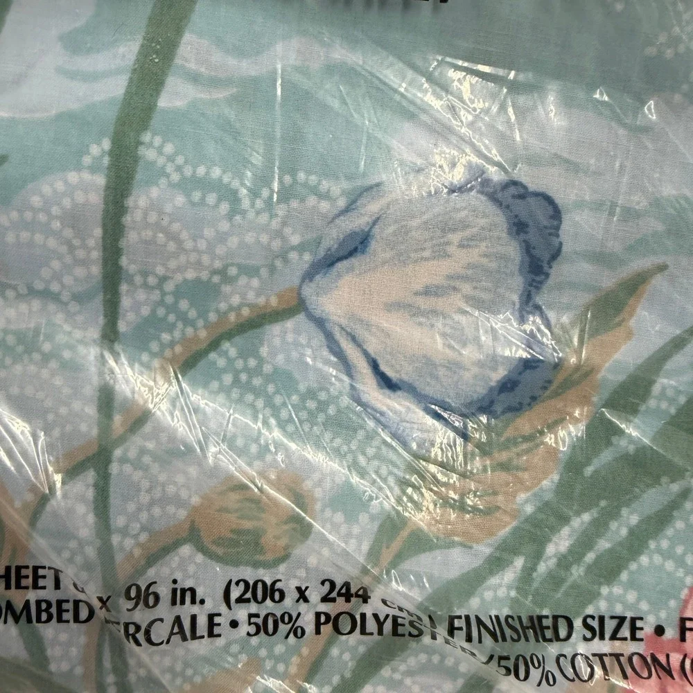 Fieldcrest brand pattern