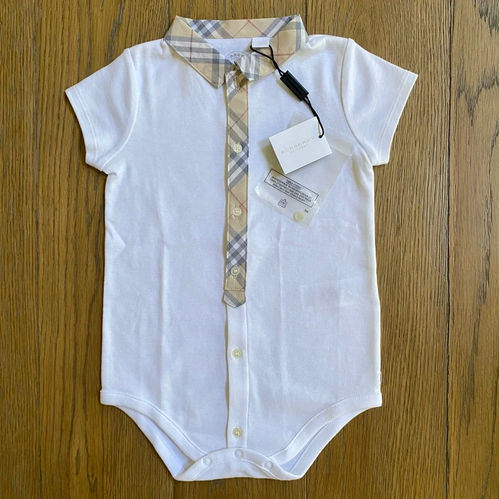 Burberry boys playsuit