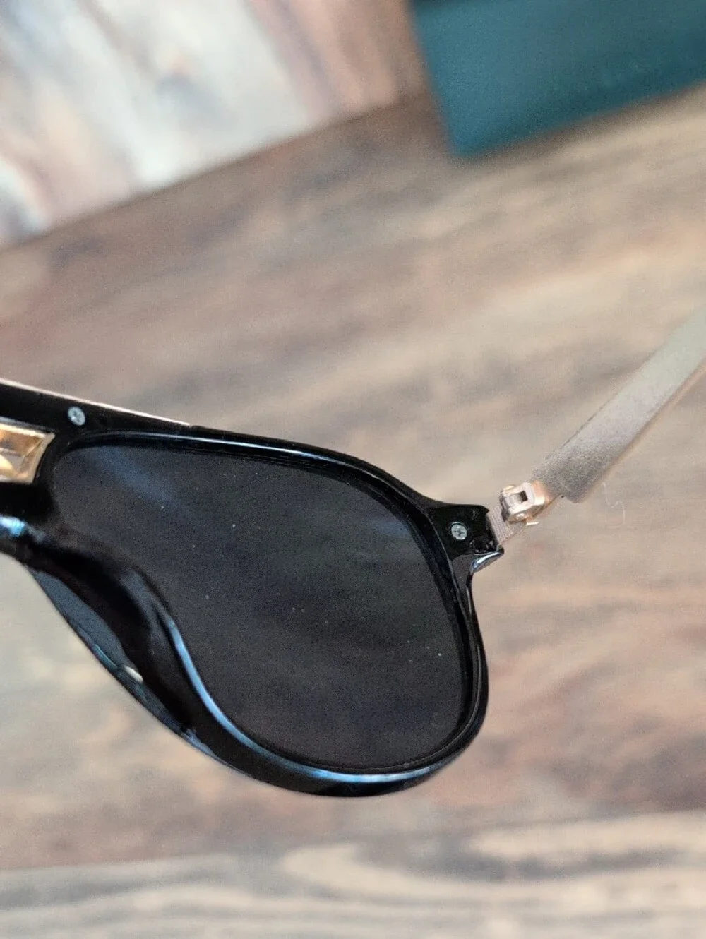 Lacoste stylish aviator