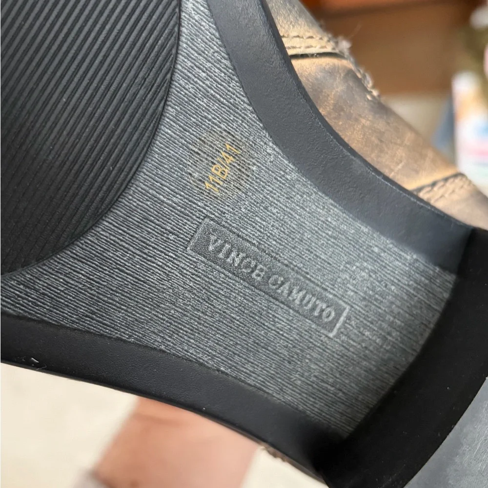 Vince Camuto stylish vince