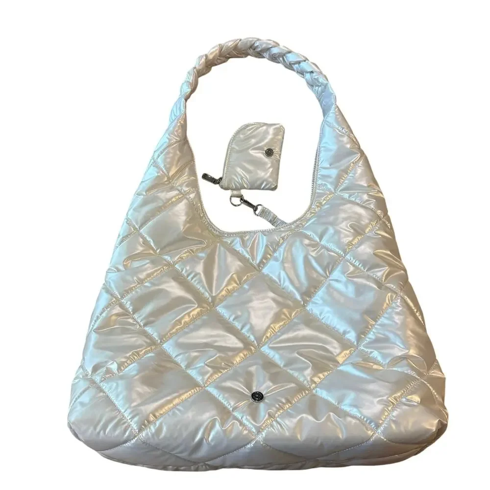 House of Harlow 1960 touch wide piece