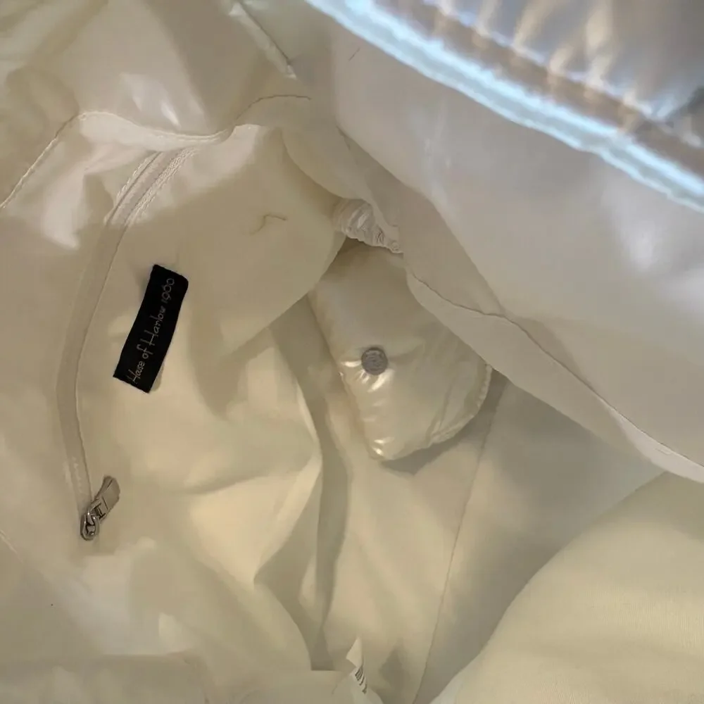 House of Harlow 1960 highly pearl comfortably