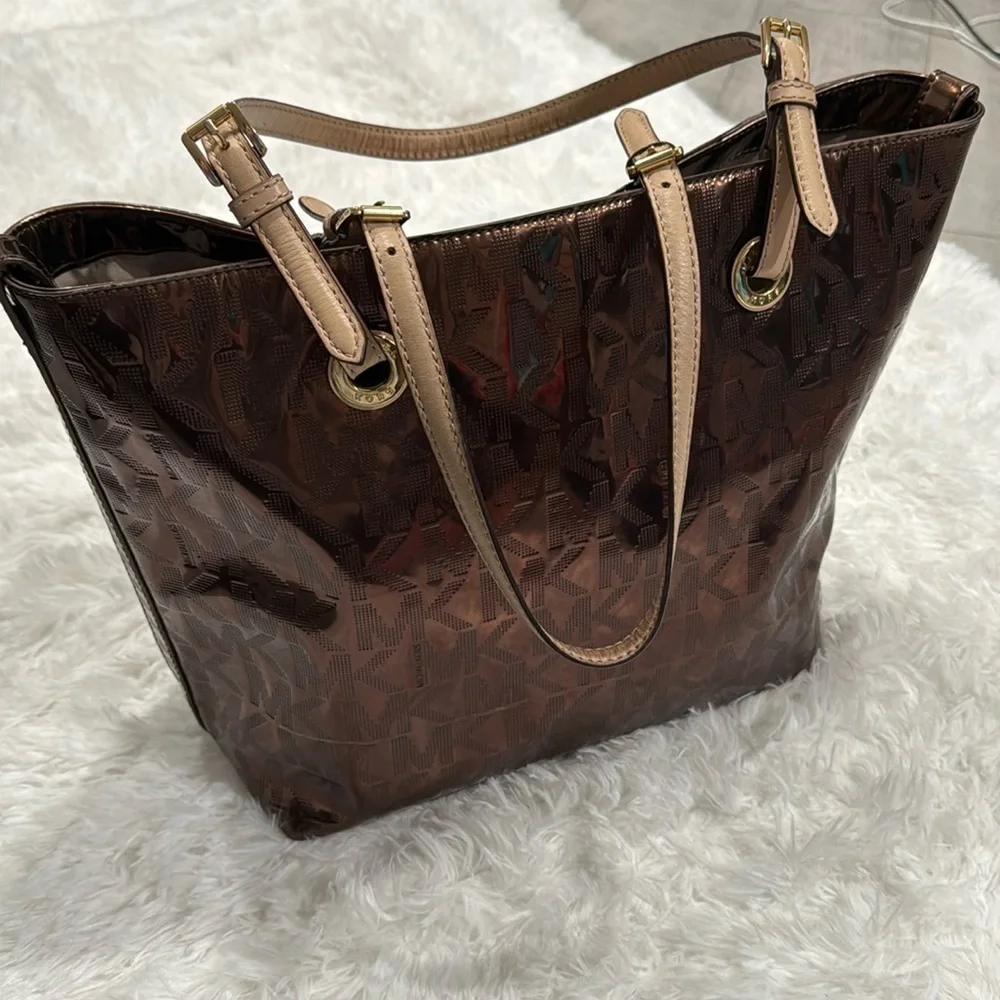 Michael Michael Kors Jet Set Bronze Mirror Metallic Tote