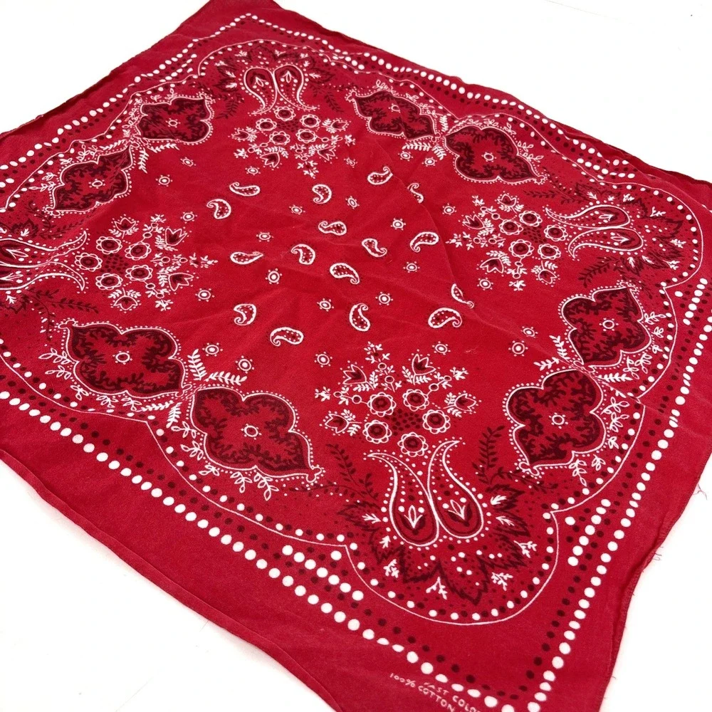Vintage Fast Color Bandana Red Selvedge 1950s Cotton Early Paisley RN 15234