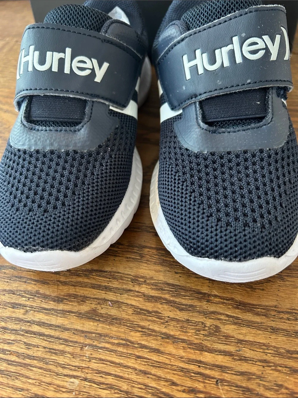 Hurley kids sneakers