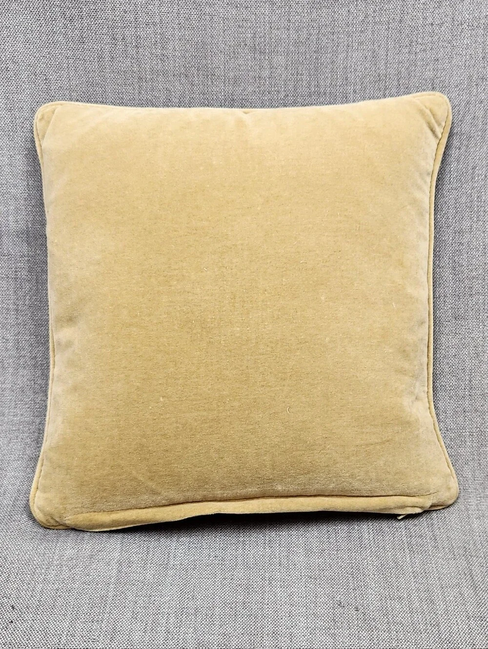 Vintage gently used