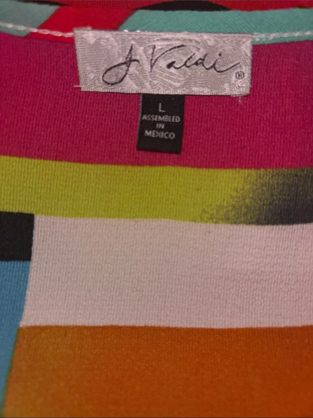 valdi striped
