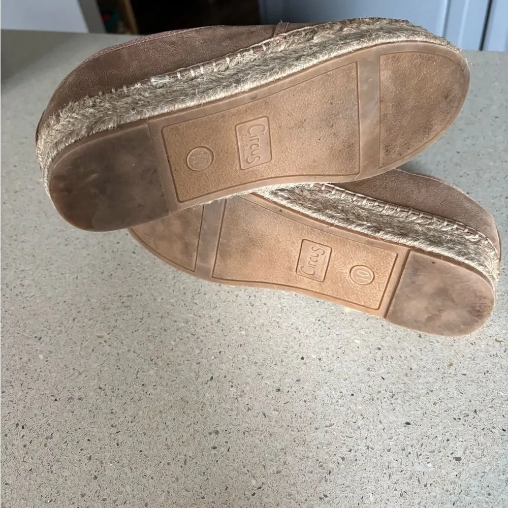Sam Edelman step out