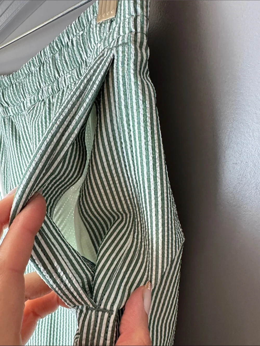 Abercrombie & Fitch Seersucker Swim Trunks Green Stripe Size Large