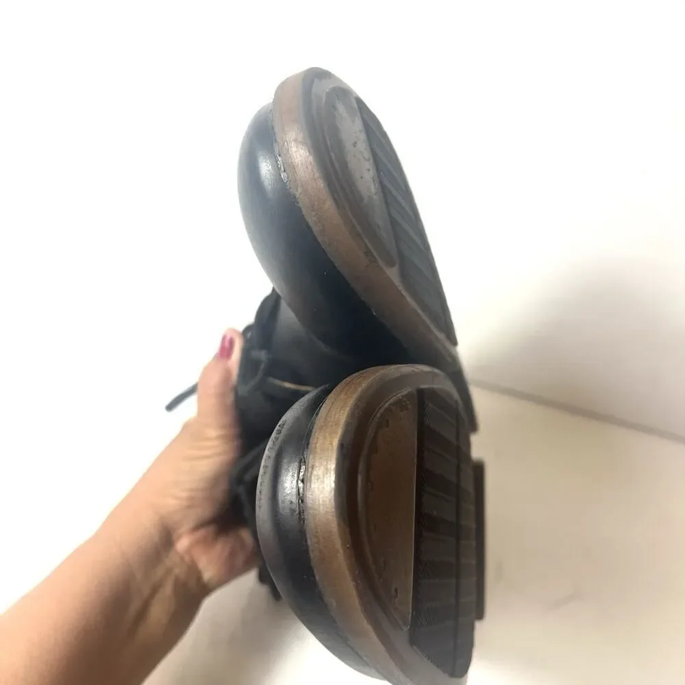 Sebago step out