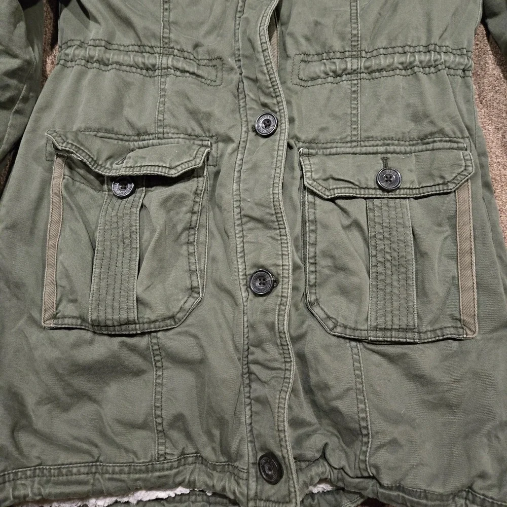 Abercrombie & Fitch abercrombie fitch