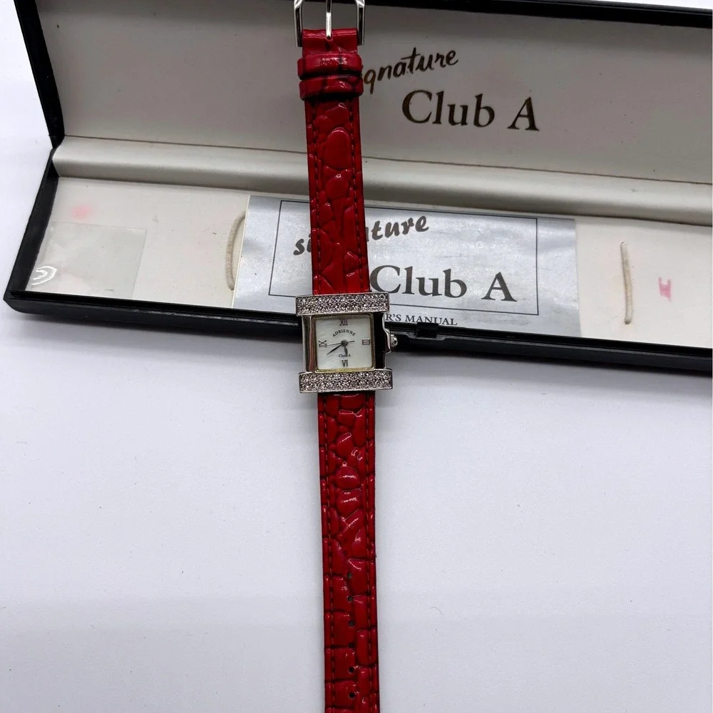 Adrienne Signature Club A adrienne signature