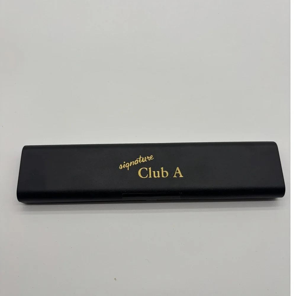 Adrienne Signature Club A adrienne signature