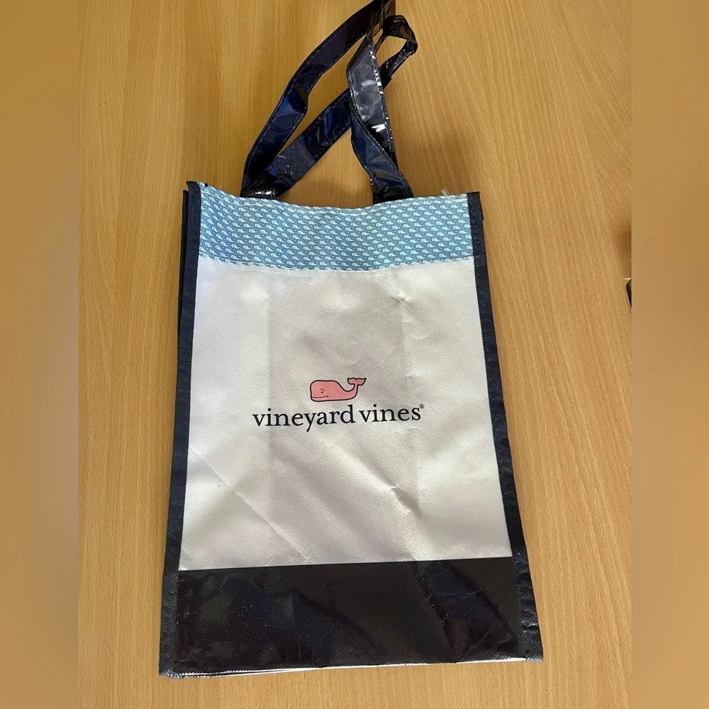 vineyard vines