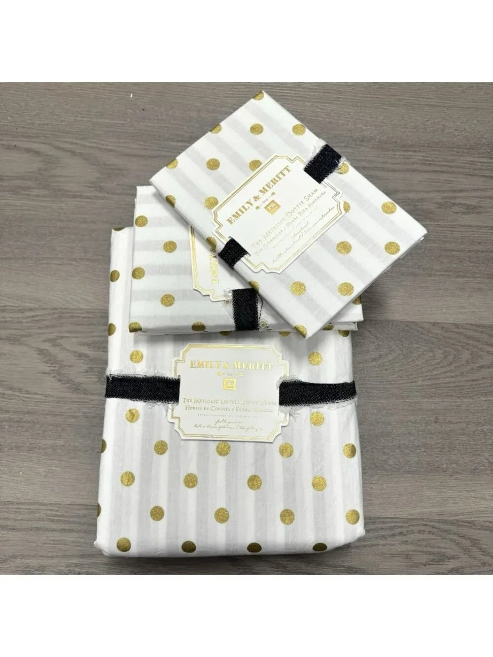 Pottery Barn Emily & Meritt Metallic Dottie Duvet Cover & Shams Full/Queen NWT