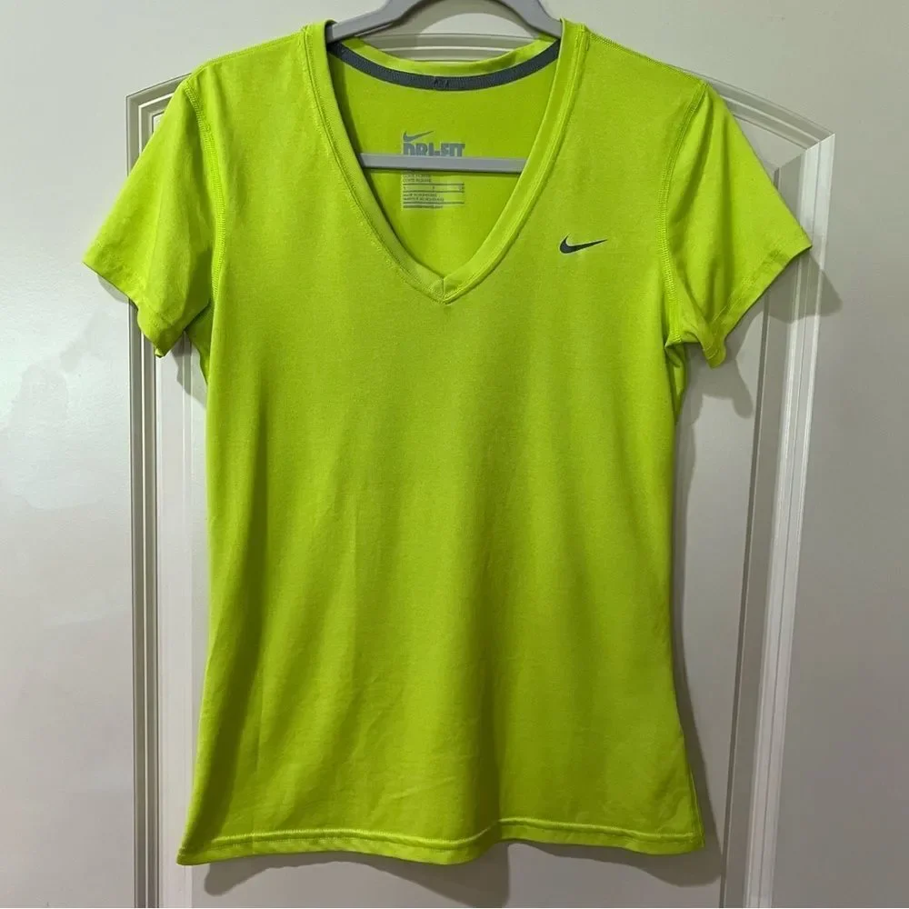 NIKE Short Sleeve V-Neck Tee Shirt Lime Green Women’s Size Small