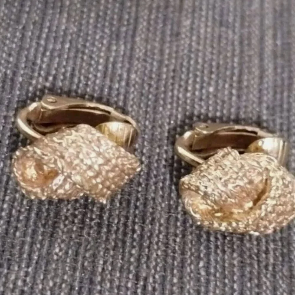 Vintage Christian Dior Knot Gold Tone Clip-On Earrings ~ Signed
